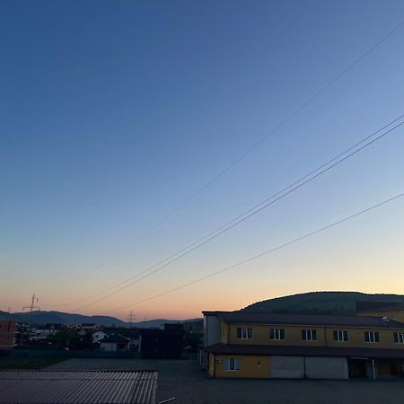 B&B Unicat Bistriţa Buitenkant foto